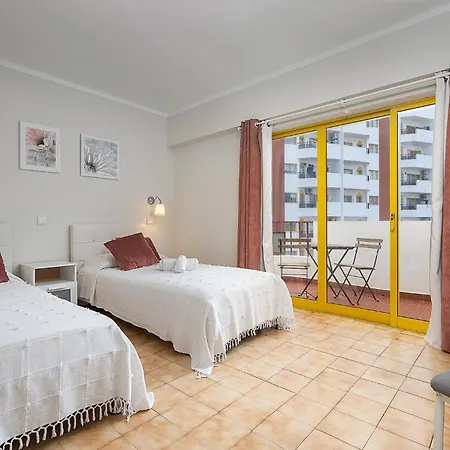 Arnaldo's بورتيماو